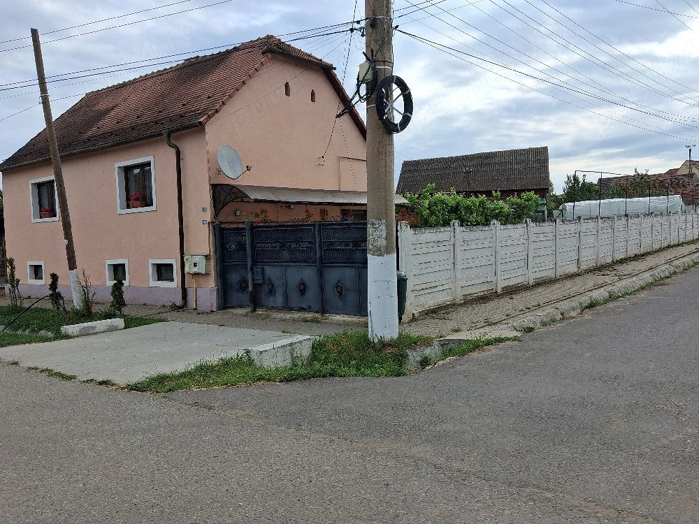 casa de vanzare in Cornățel jud sibiu la 16km de Sibiu 