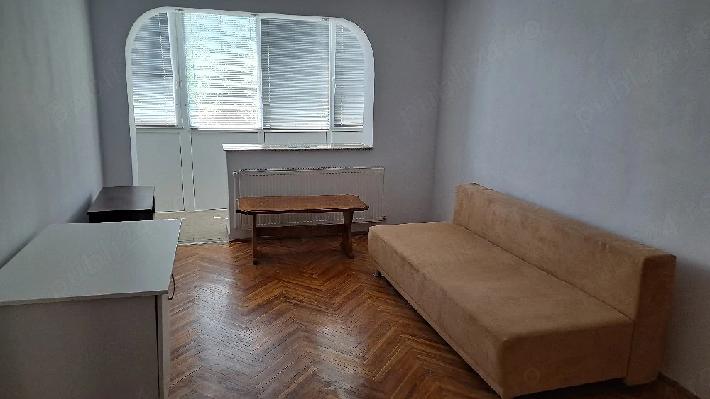 Apartament de inchiriat