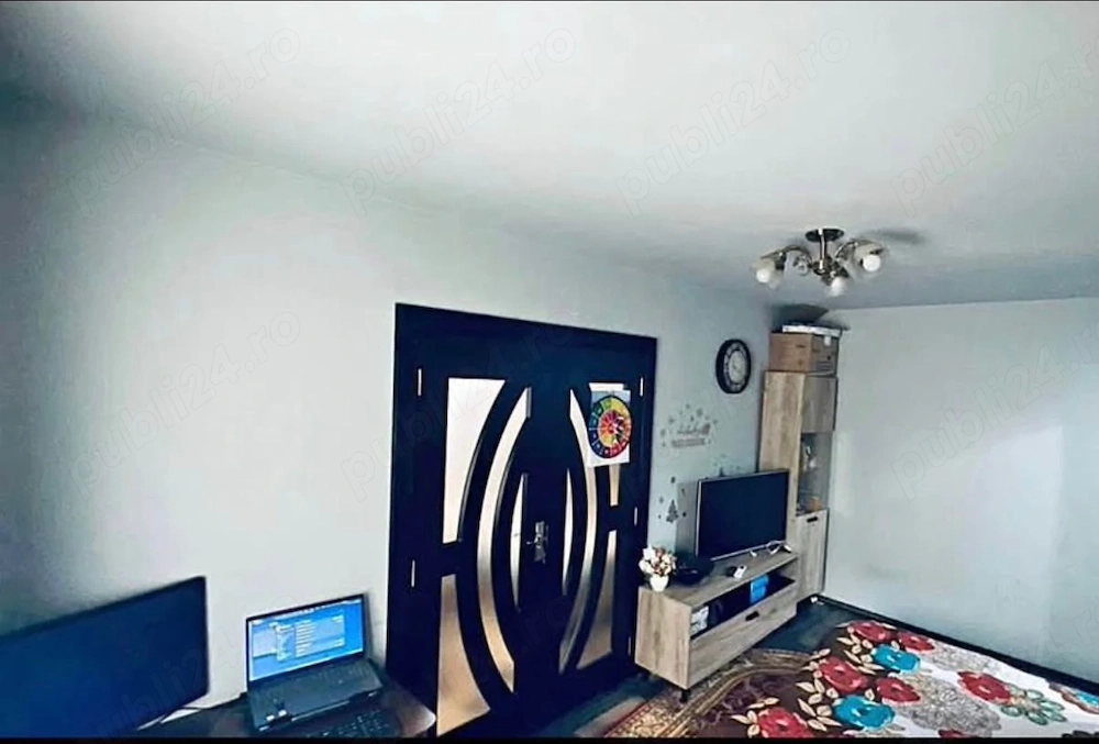 Apartament 2 camere, zona Sagului , etaj 2 , direct proprietar