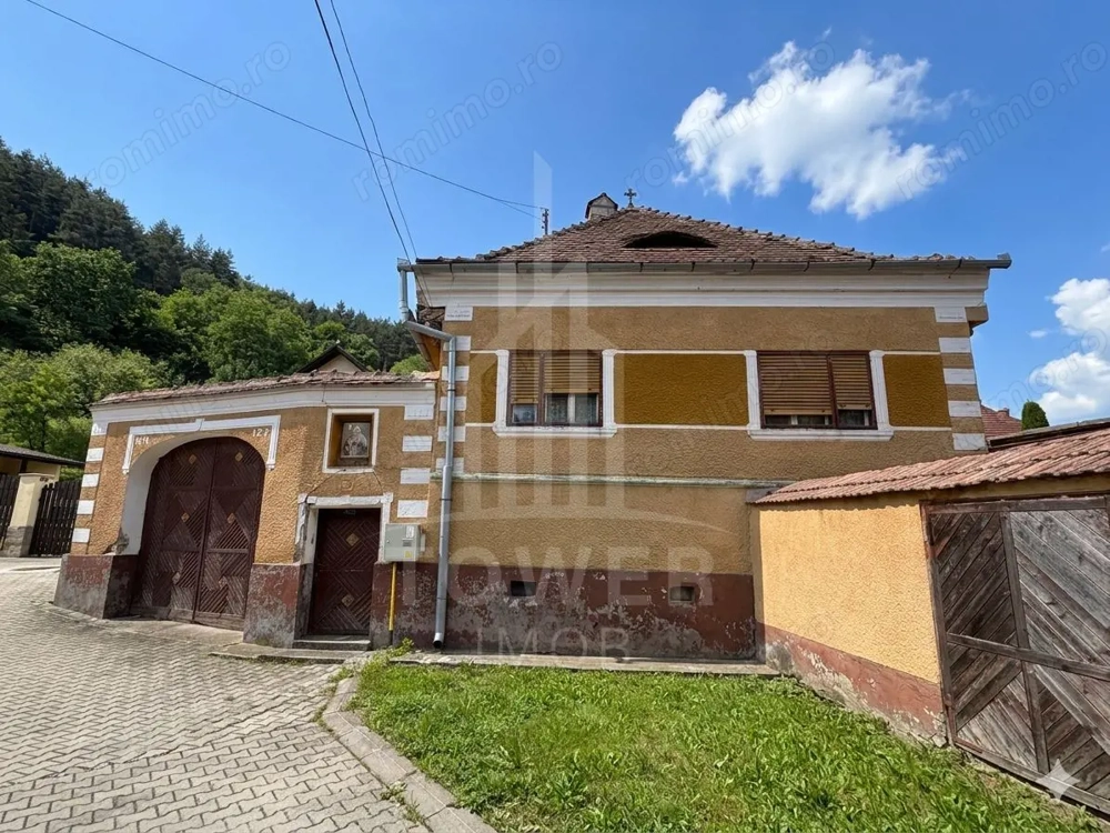 Casă rustică de vânzare în Tilișca, (Marginimea Sibiului)