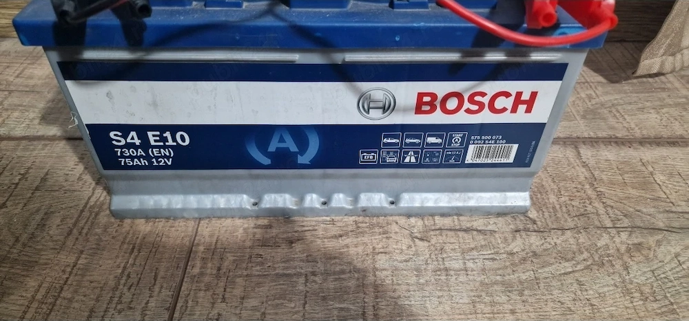 Baterie Auto Bosch S4 E10 EFB - 75Ah 730A - Start/Stop - Stare Excelenta