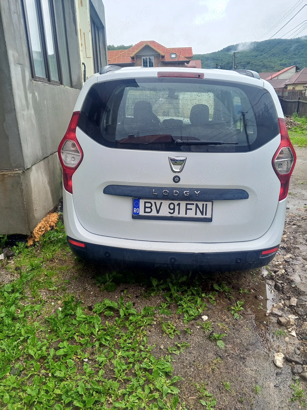 Vând sau schimb cu autoutilitara 