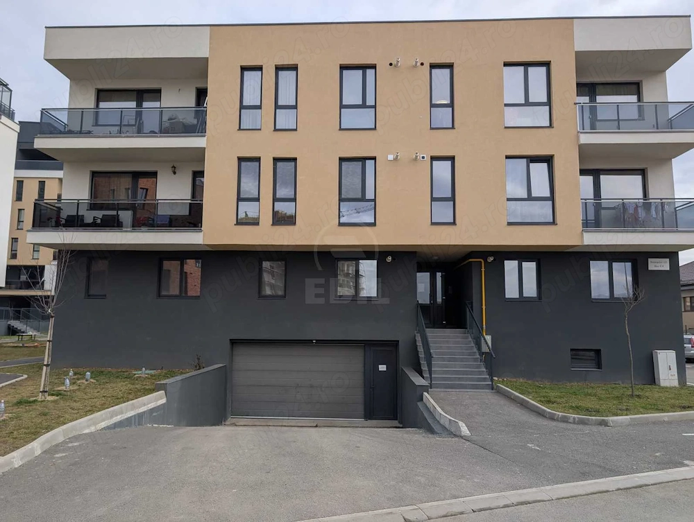COMISION 0 Apartament 3 camere semidecomandat Somesului