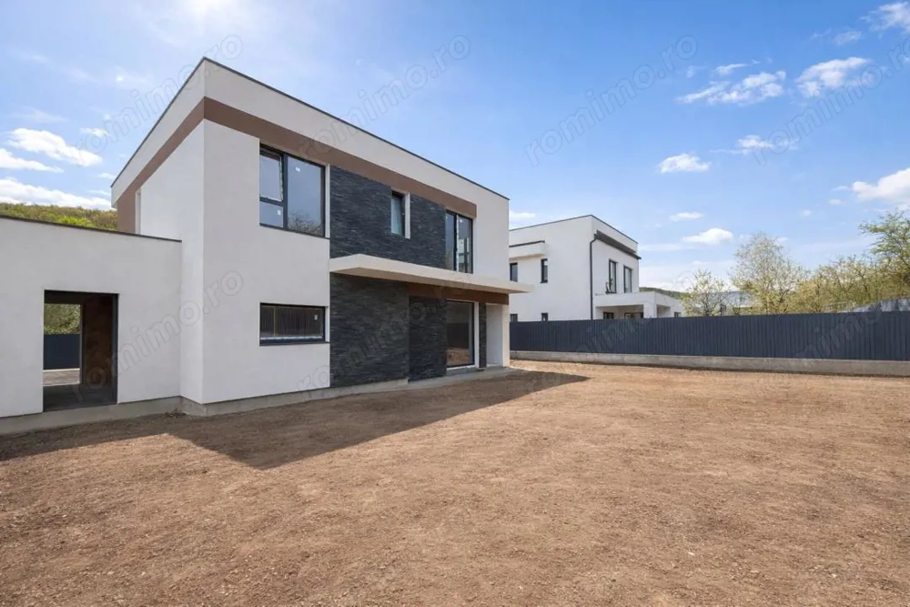 Casă individuală în zonă retrasă, aproape de natură, 150 mp utili, 600 mp teren 