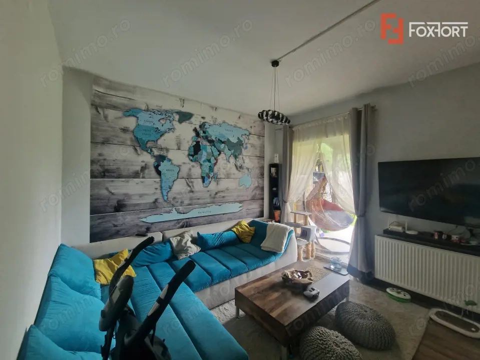 Duplex de vanzare cu 4 camere, cu teren de 303 mp, Ghiroda