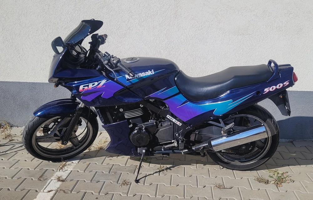 Vând Kawasaki Gpz500s 