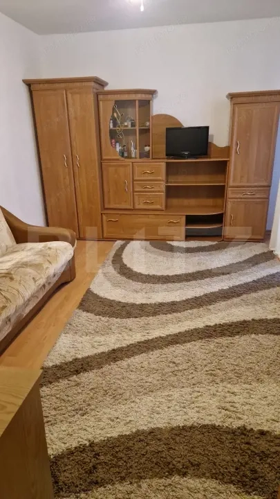Garsoniera de vanzare, 26 mp, la 5 minute de FSEGA