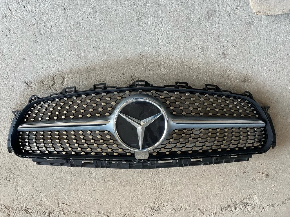 Grila masca fat Mercedes E class
