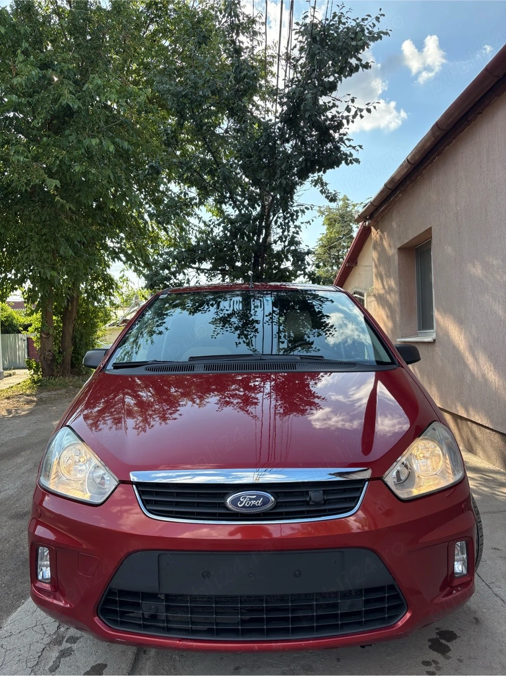 Ford C Max Ghia 1.8 benzina 120 CP flex fuel an 2008.
