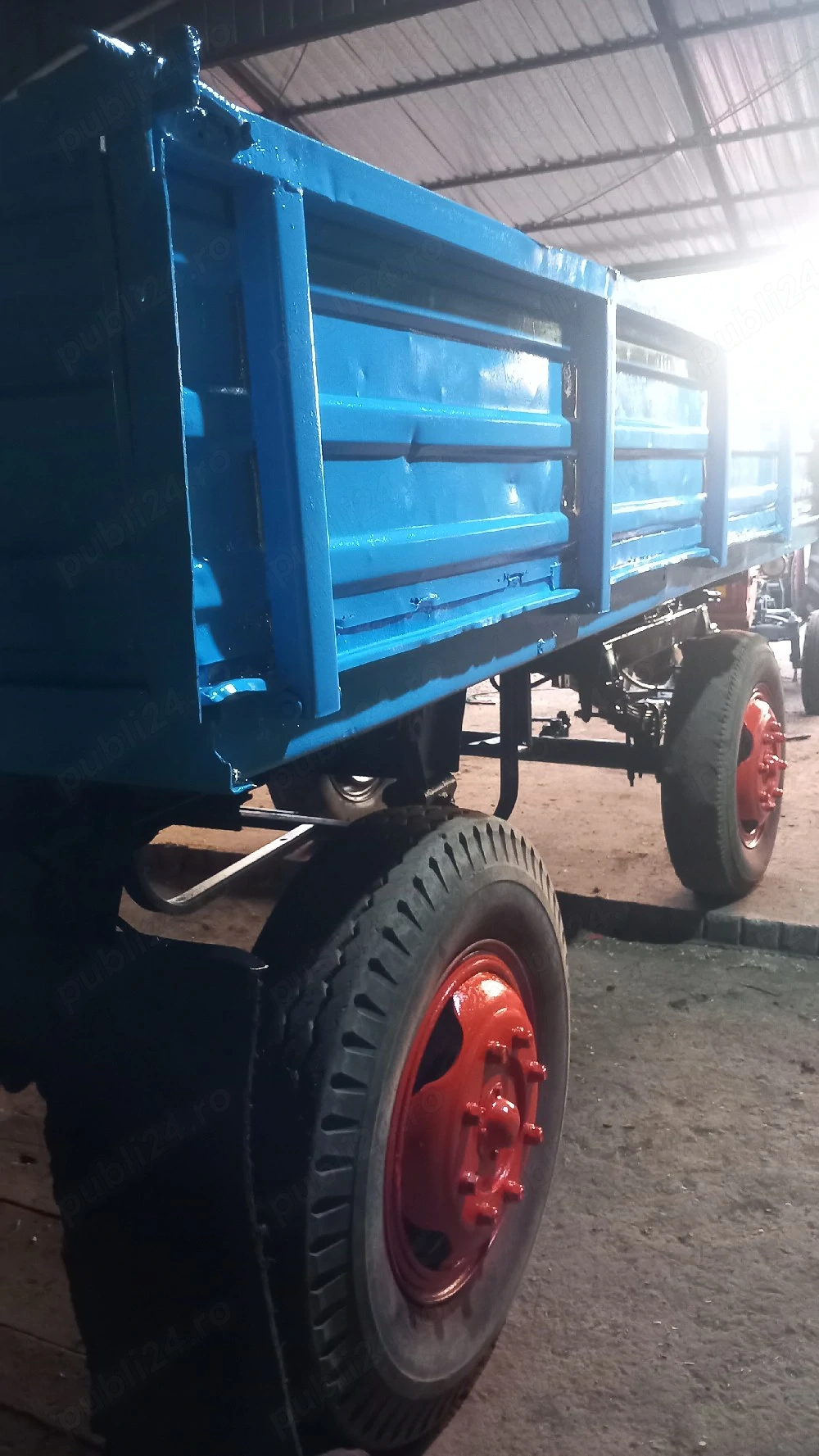 Remorca basculabila 5 tone