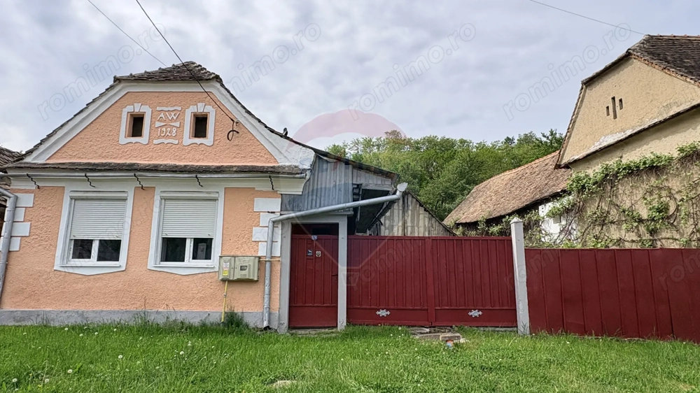 Casă Rustică in Richis, zona buna, grădina cu panorama