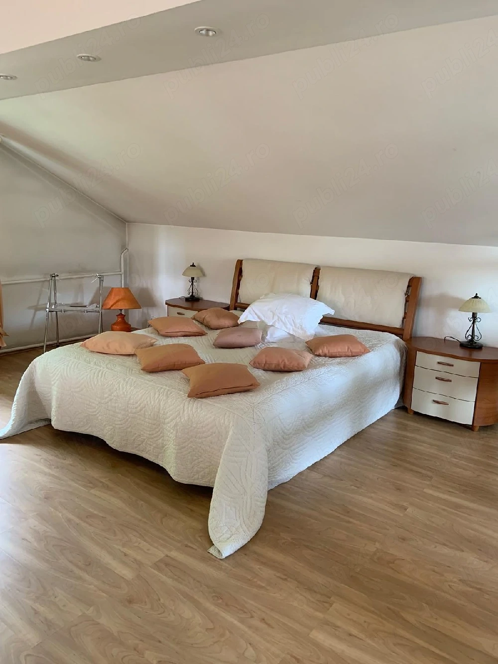 Vânzare vila Sinaia 8 camere