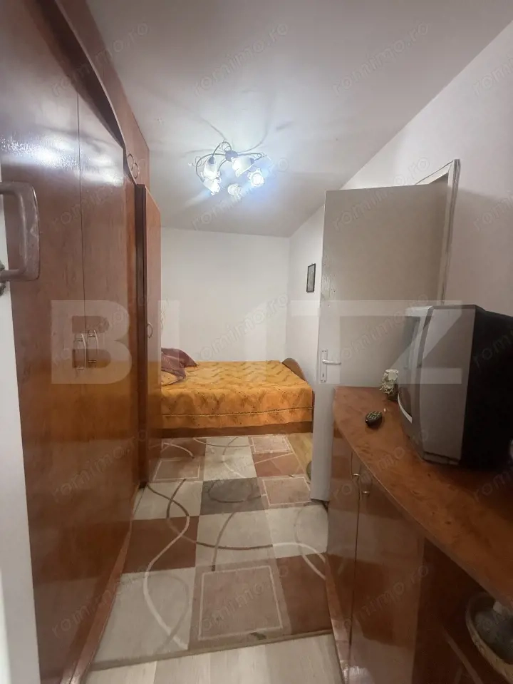 Apartament 2 camere, 40 mp, balcon- zona Micro 11
