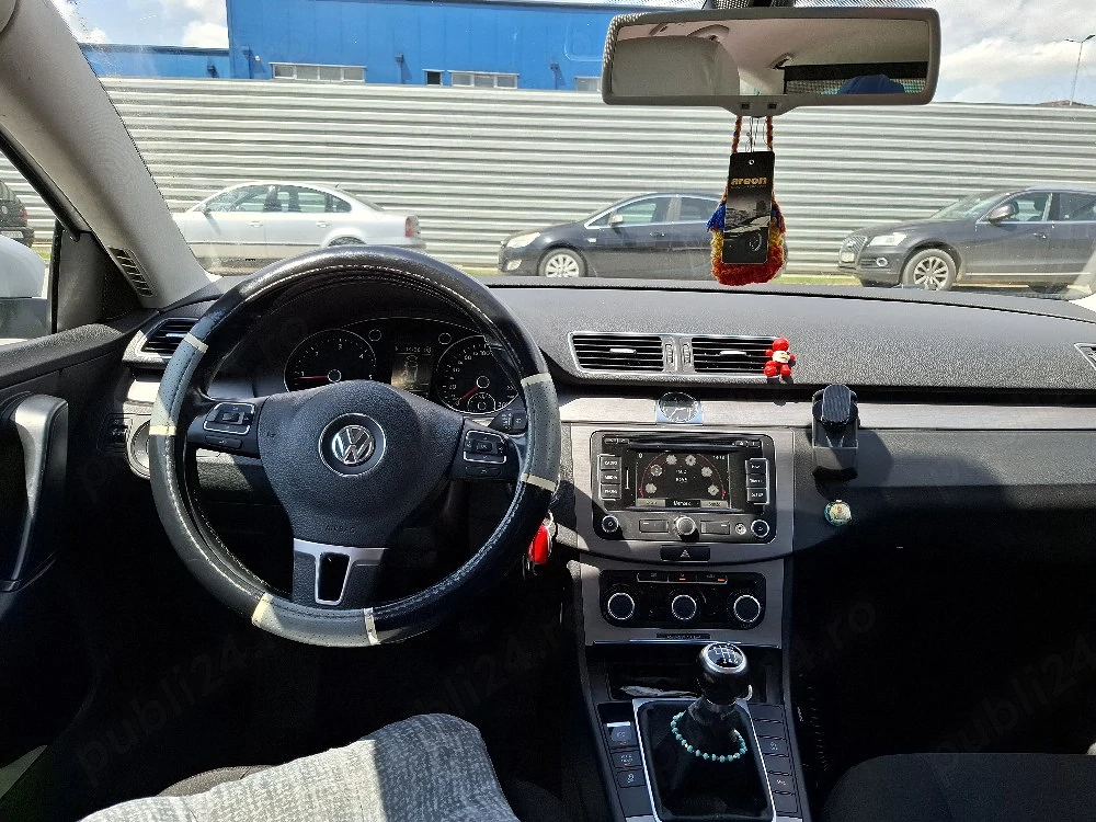 Volkswagen Passat 2012   Gri   5.200   | Îngrijit, gata de drum + set complet de roți inclus
