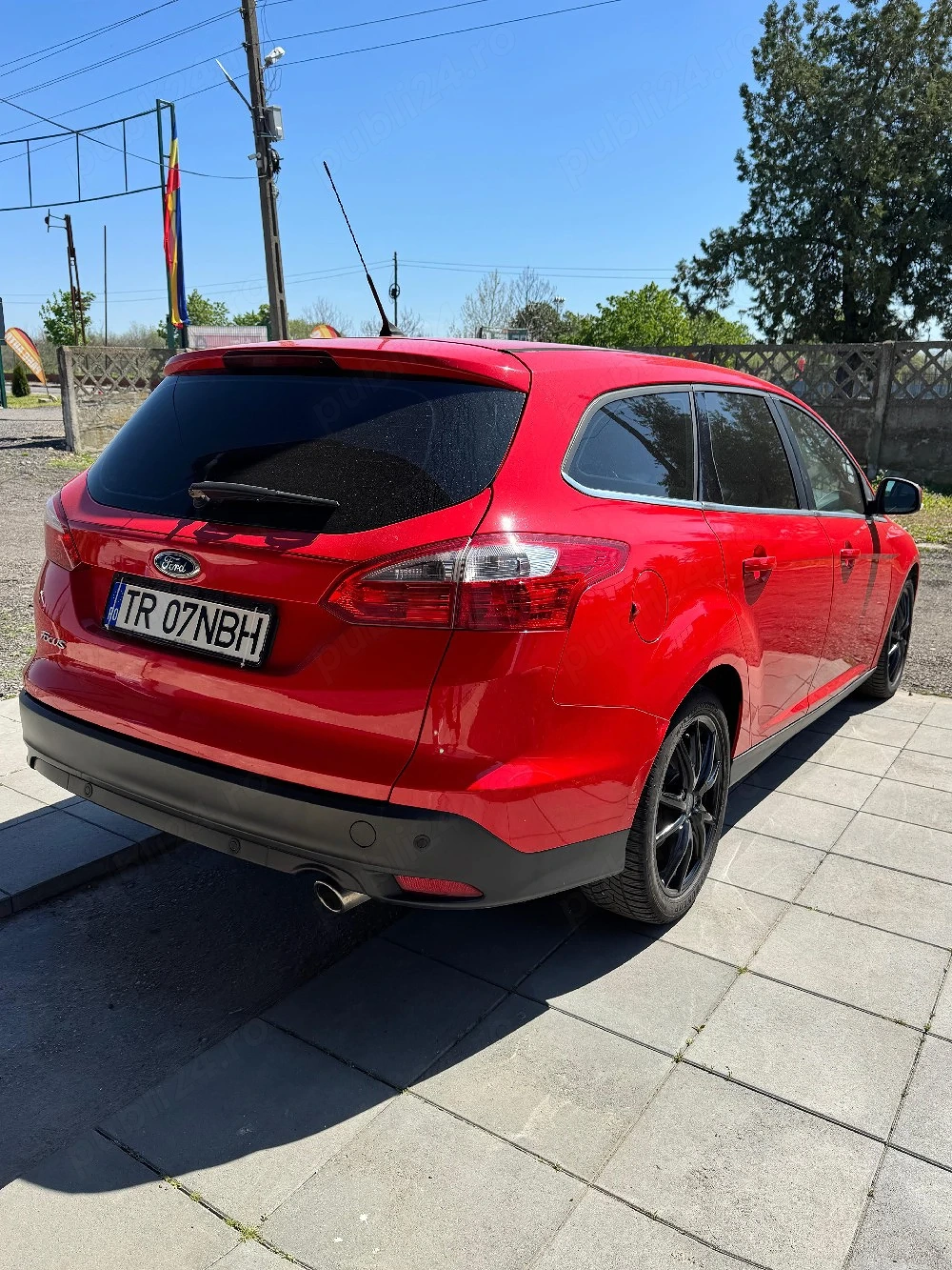 Vând Ford Focus 