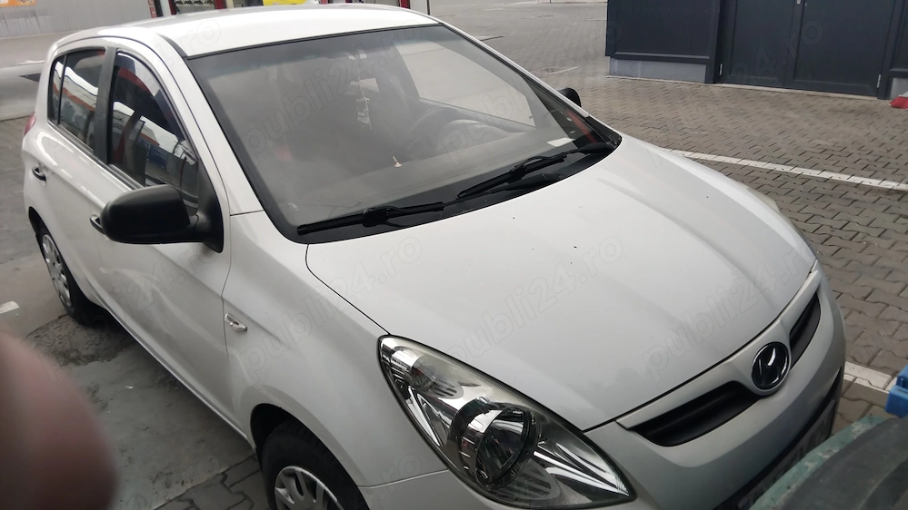 Vand hyundai i20 anul 2012 a 6 cu GPL tomase  230 km