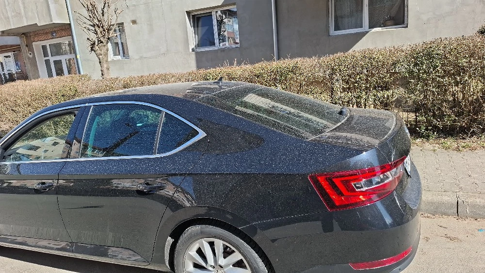 Vand Skoda superb 2018 dizel 1.6 dizel