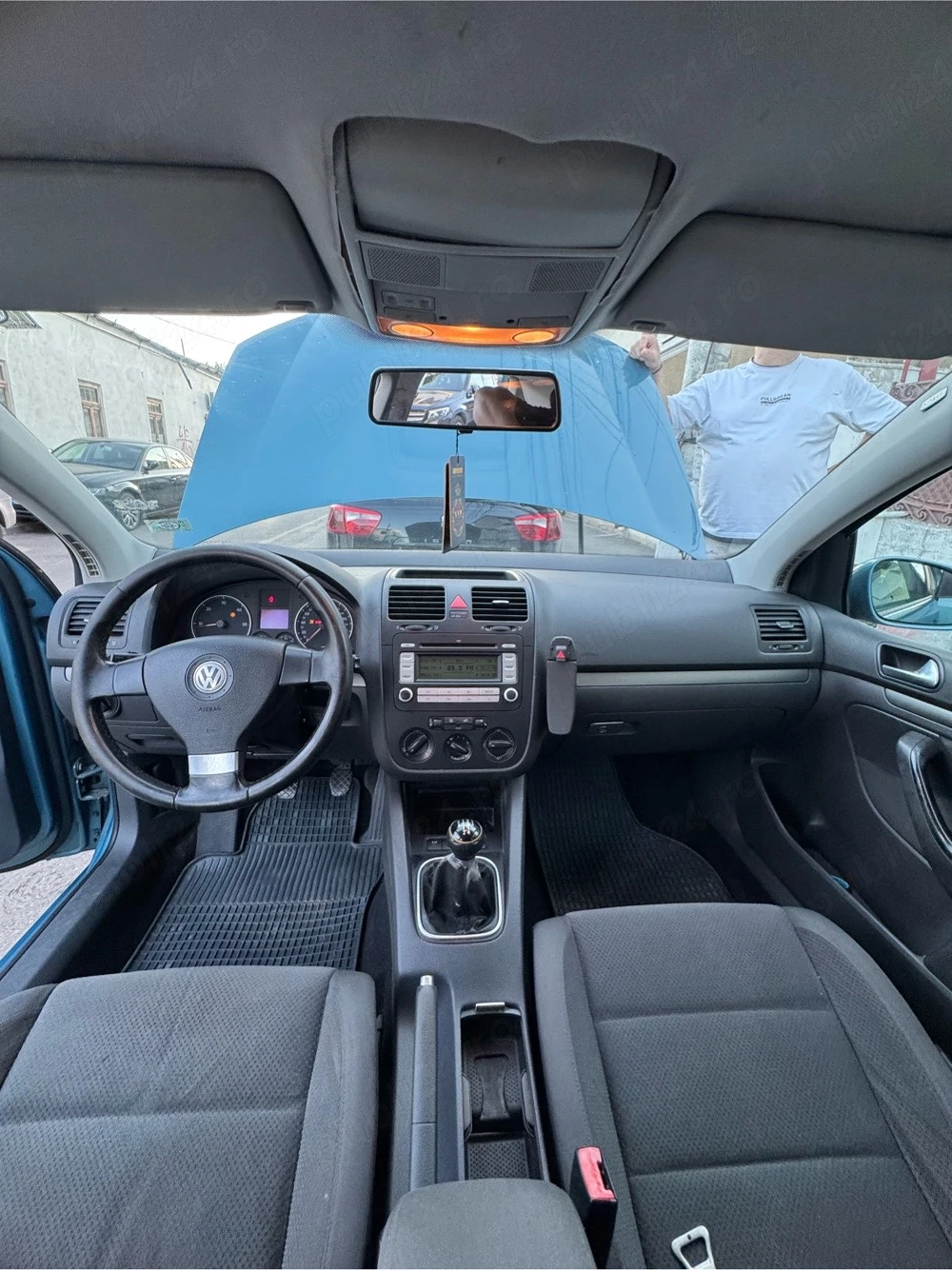 Se vinde Golf 5, 1,9 Tdi, an 2006. 