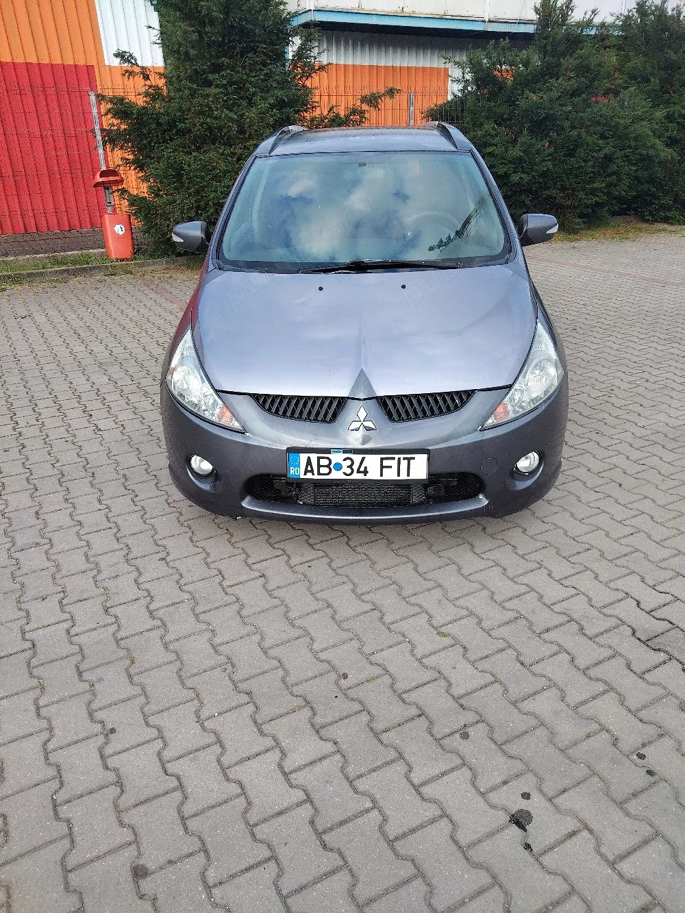 Mitsubishi grandis 7 locuri 