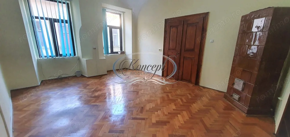 Spatiu pentru birouri in Piata Unirii, cu parcare