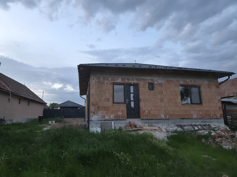 De vanzare sau schimb cu apartament 