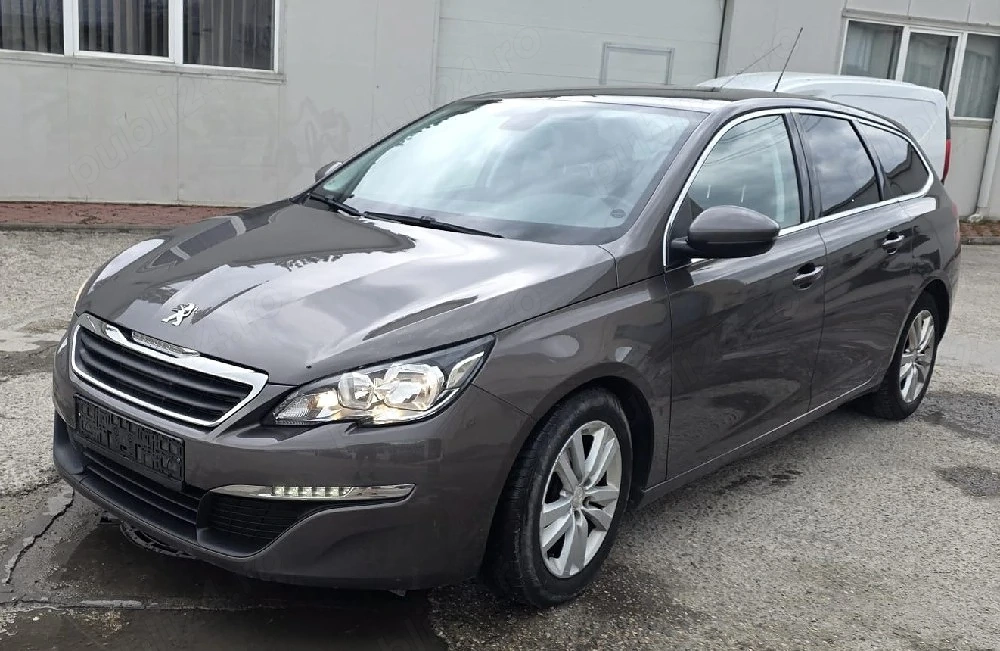 Peugeot 308 2015  1.6 bluehdi