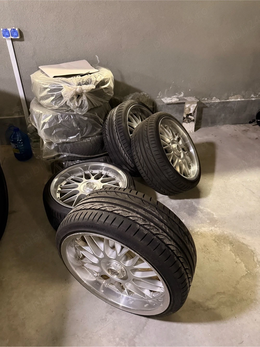 Jante Keskin KT4 New Racer R19 vară 235/35 R19 VAG