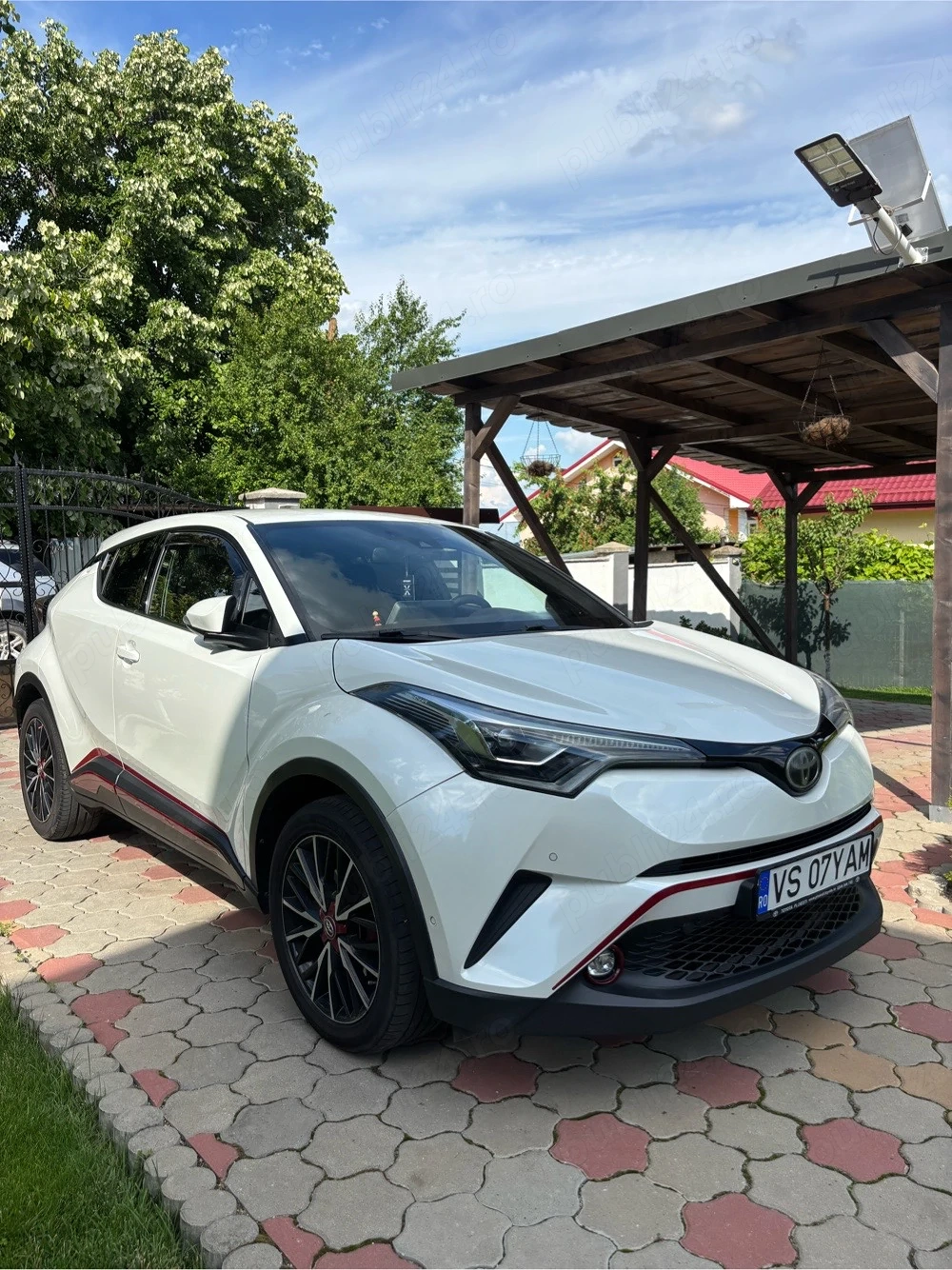 Toyota C-HR 2018 | 1.2 Turbo AWD (4x4) Automat | Premium JBL & Istoric Toyota