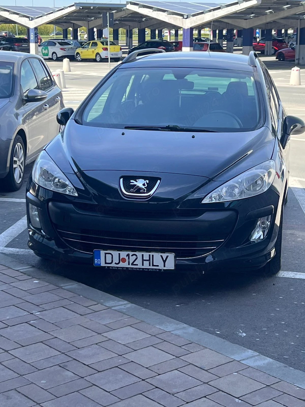 Peugeot 308 SW din 2009 arătos şi sigur