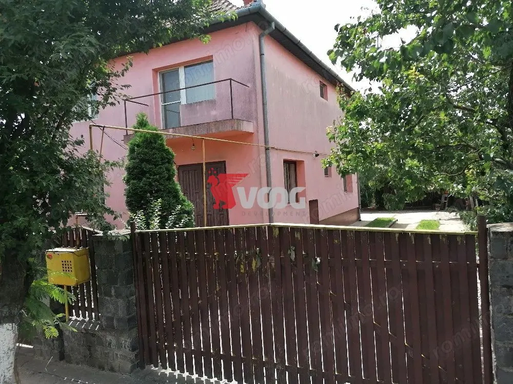 Casa de vanzare- zona Crisan-180.000 euro-neg.
