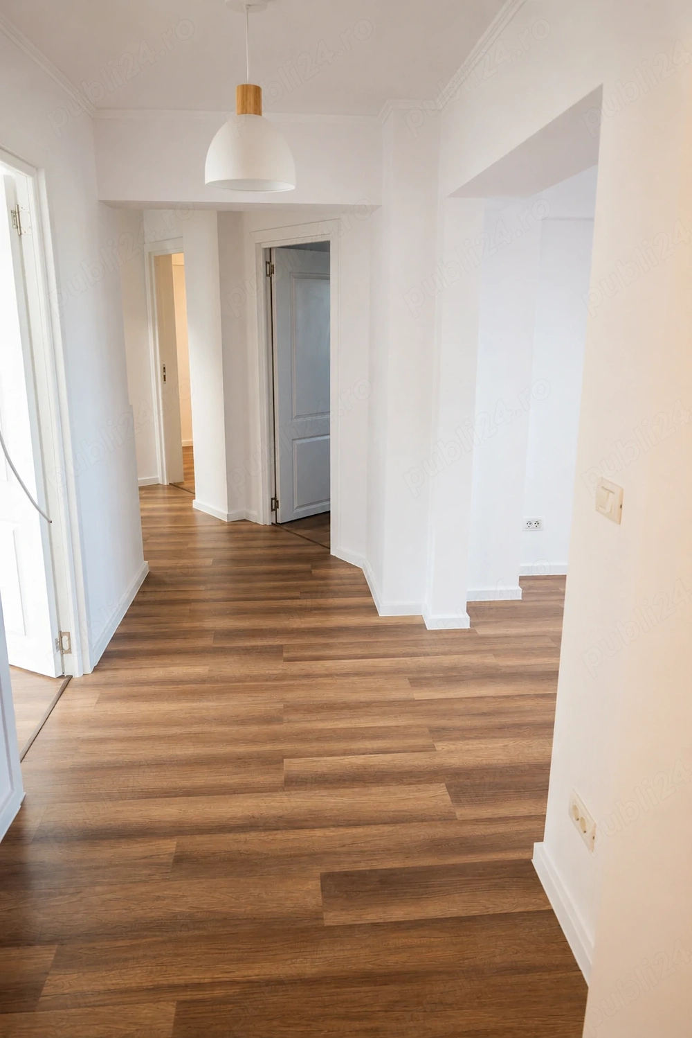 4 camere decomandat la Bulevard Șagului  | 77,7 mp utili | Etaj 3 10 | Lift