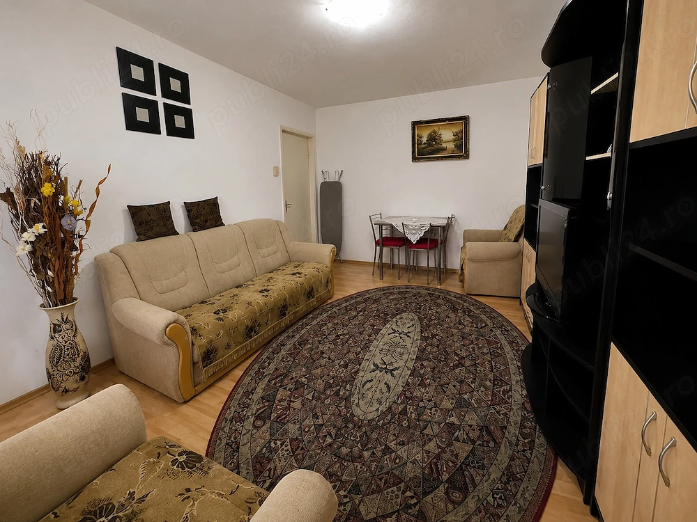 Apartament 3 camere decomandate | Astra | Etaj 1 | Zonă excelentă
