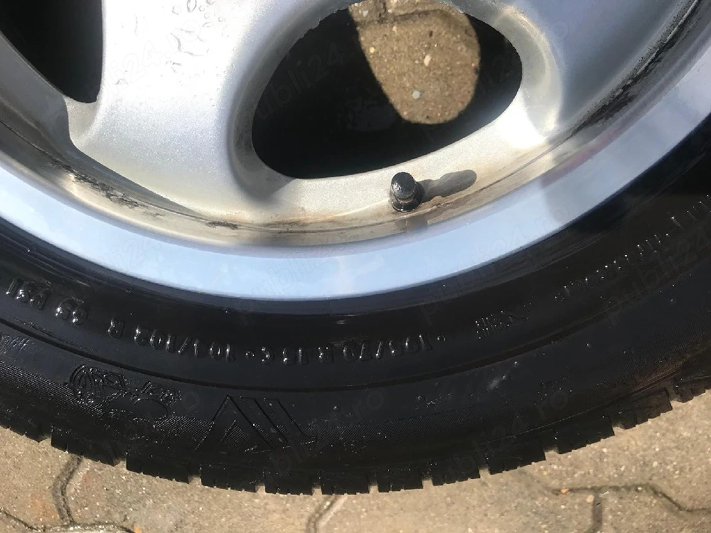 vand jantele cu cauciucuri C f bune 