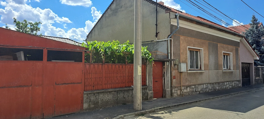 Vand casa ultracentral Parcul Brătianu 
