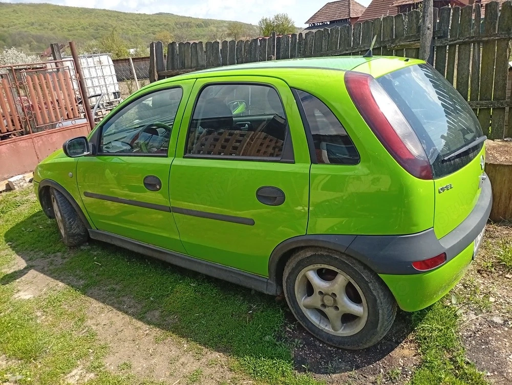 Vând Opel Corsa
