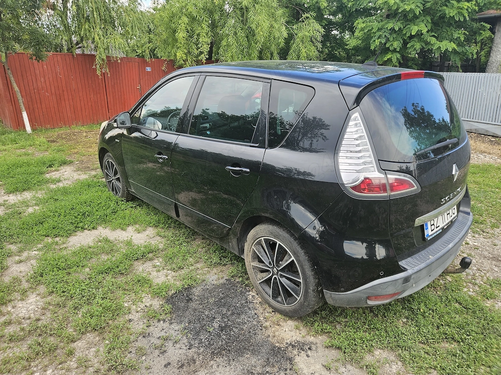 Vand renault scenic 2012 automată 
