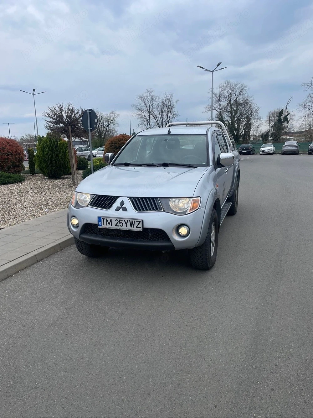 De vanzare L200 din 2008 motor 2.5 DID 136cp