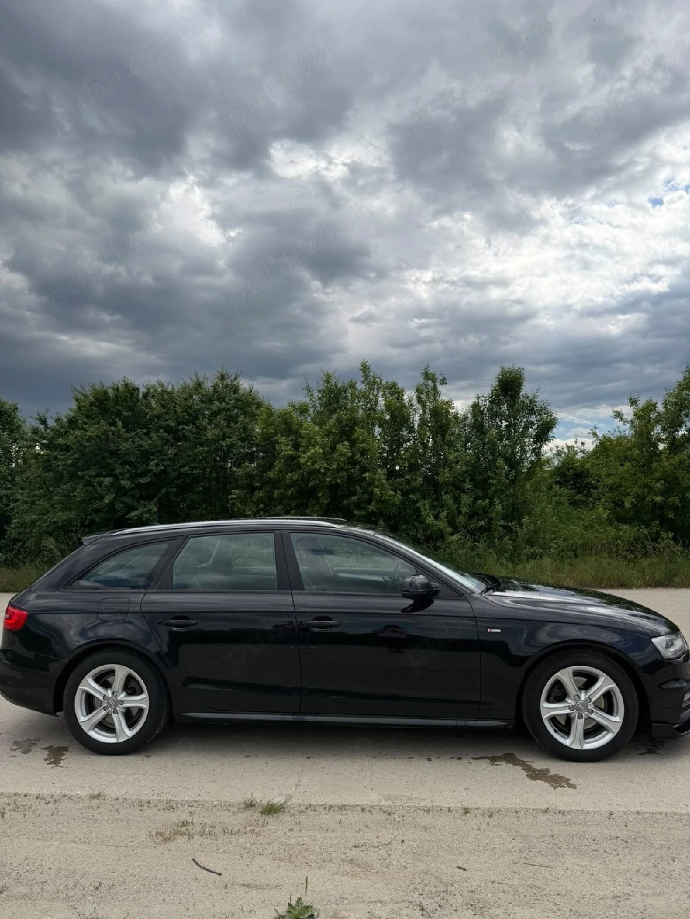 se vinde audi a4 s line 