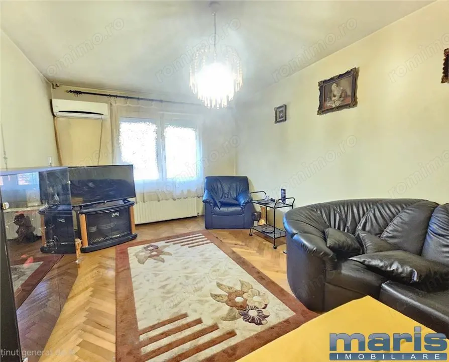 Apartament 3 camere etaj 3 cu 2 bai in Tudor Pandurilor