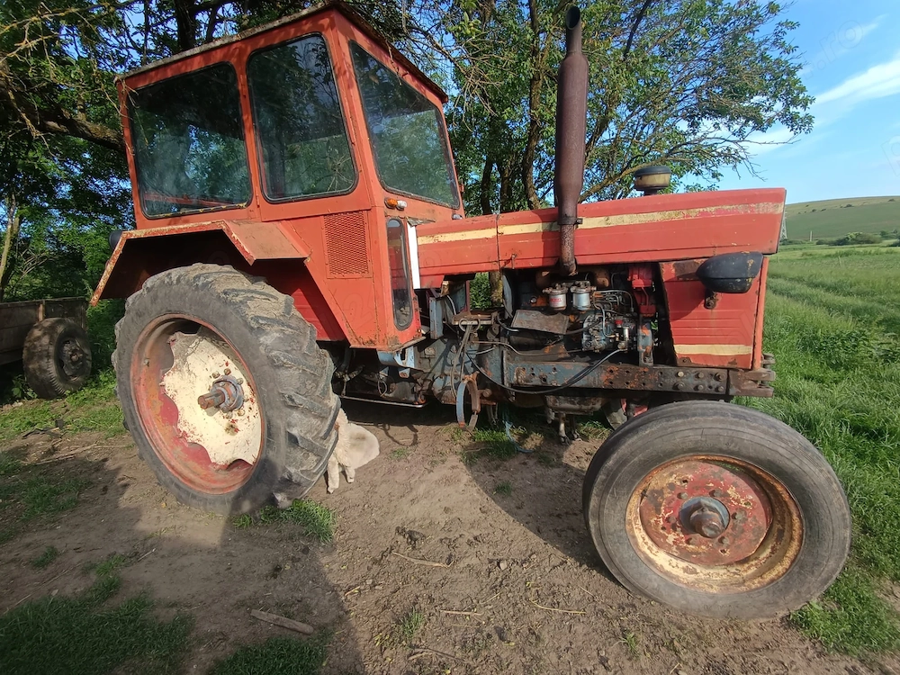 Tractor de vânzare 