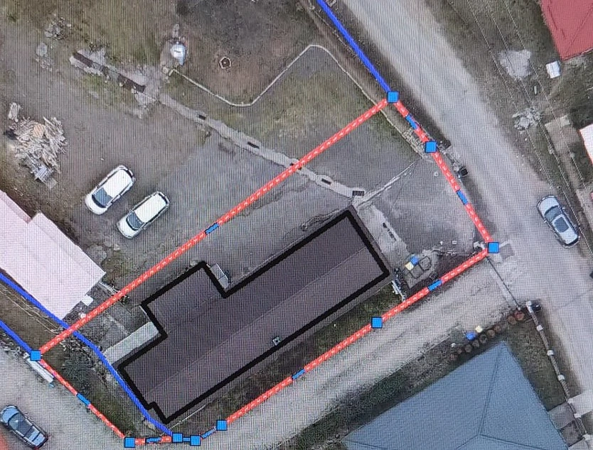 vand casa cu garaj TIR 