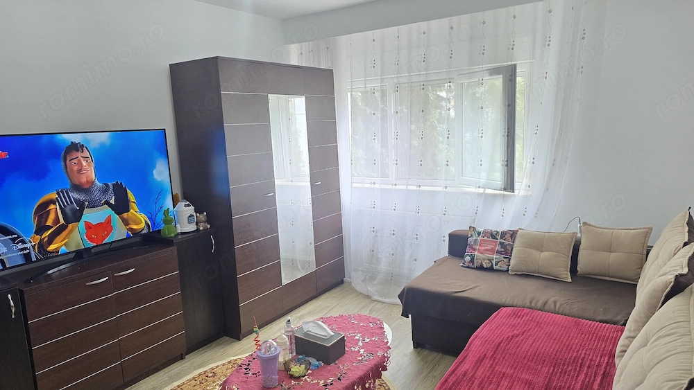 Vand apartament 2 camere in Deva, Gojdu (scoala Andrei Saguna), et. 1, suprafata utila 50,70 mp
