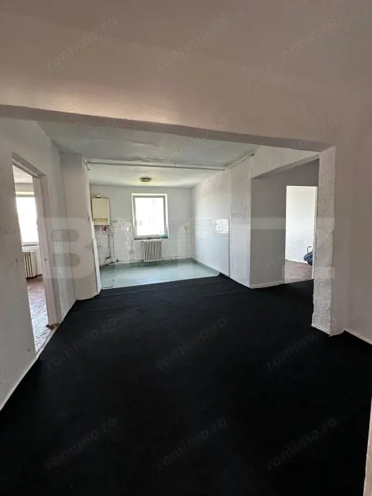 Apartament 4 camere, 2 băi, 2 balcoane – Etaj 3 – Sensul Vechi
