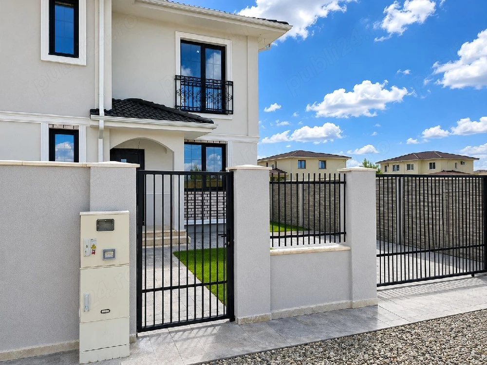 Casa jumatate duplex Mosnita Noua, pozitie excelenta, cartier Europa, toate utilitatile