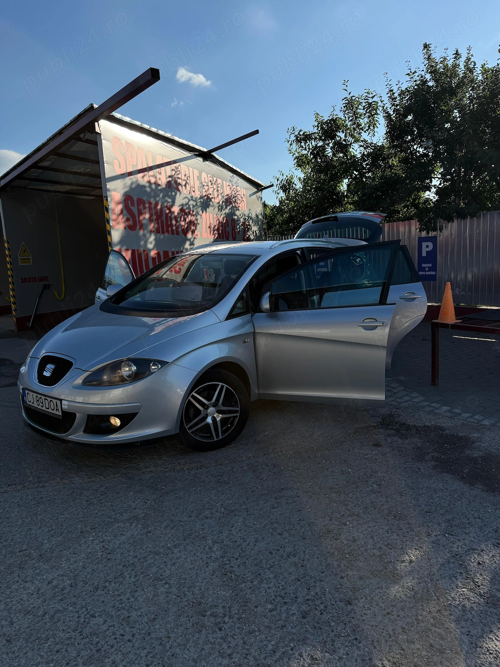 Vând SeatAltea xl 2009