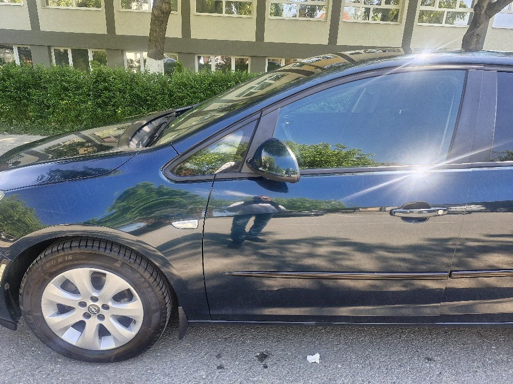 Opel astra j 