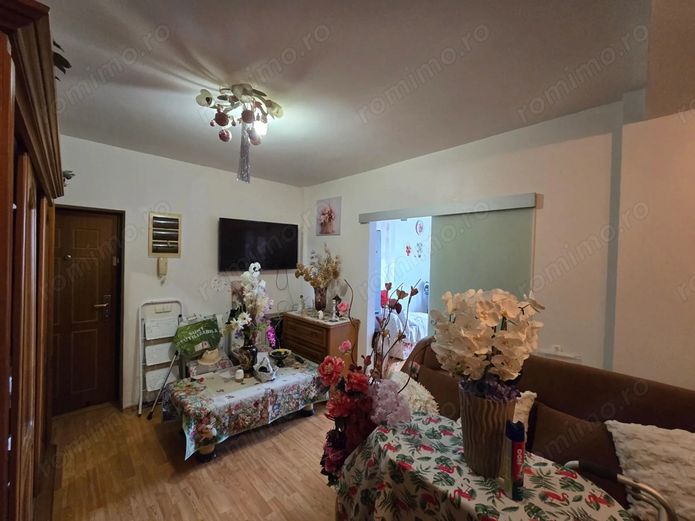 Apartament 3 camere, 2 bai, Dumbravita, Mobilat si Utilat, Loc de parcare in CF