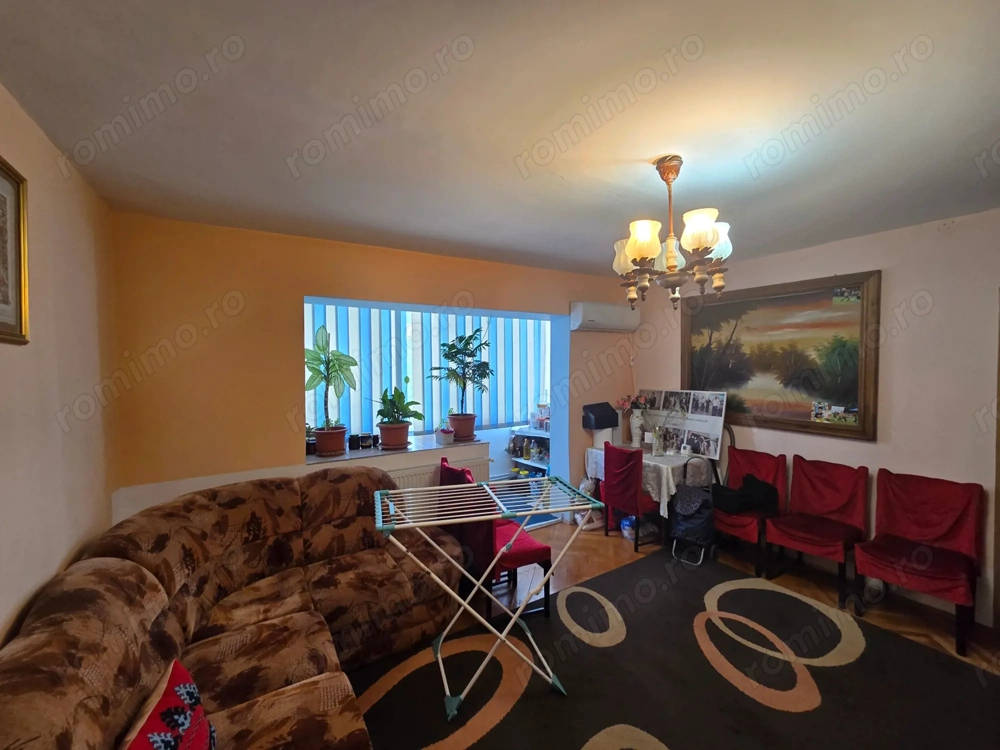 Apartament 3 camere,Zona Lipovei,Etaj 2, Mobilat si Utilat Complet, Garaj