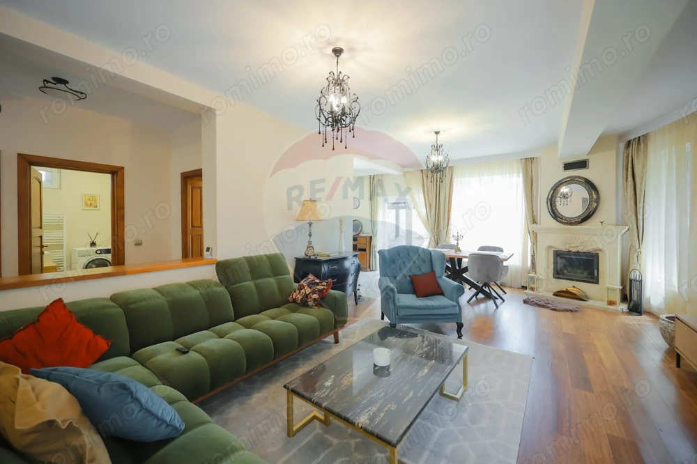 Casă cu 5 camere de vânzare, în Sânmartin - lângă Pădurea Felix