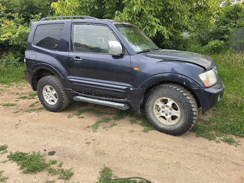 pajero 3.2 automat se vinde intreg sau piese 